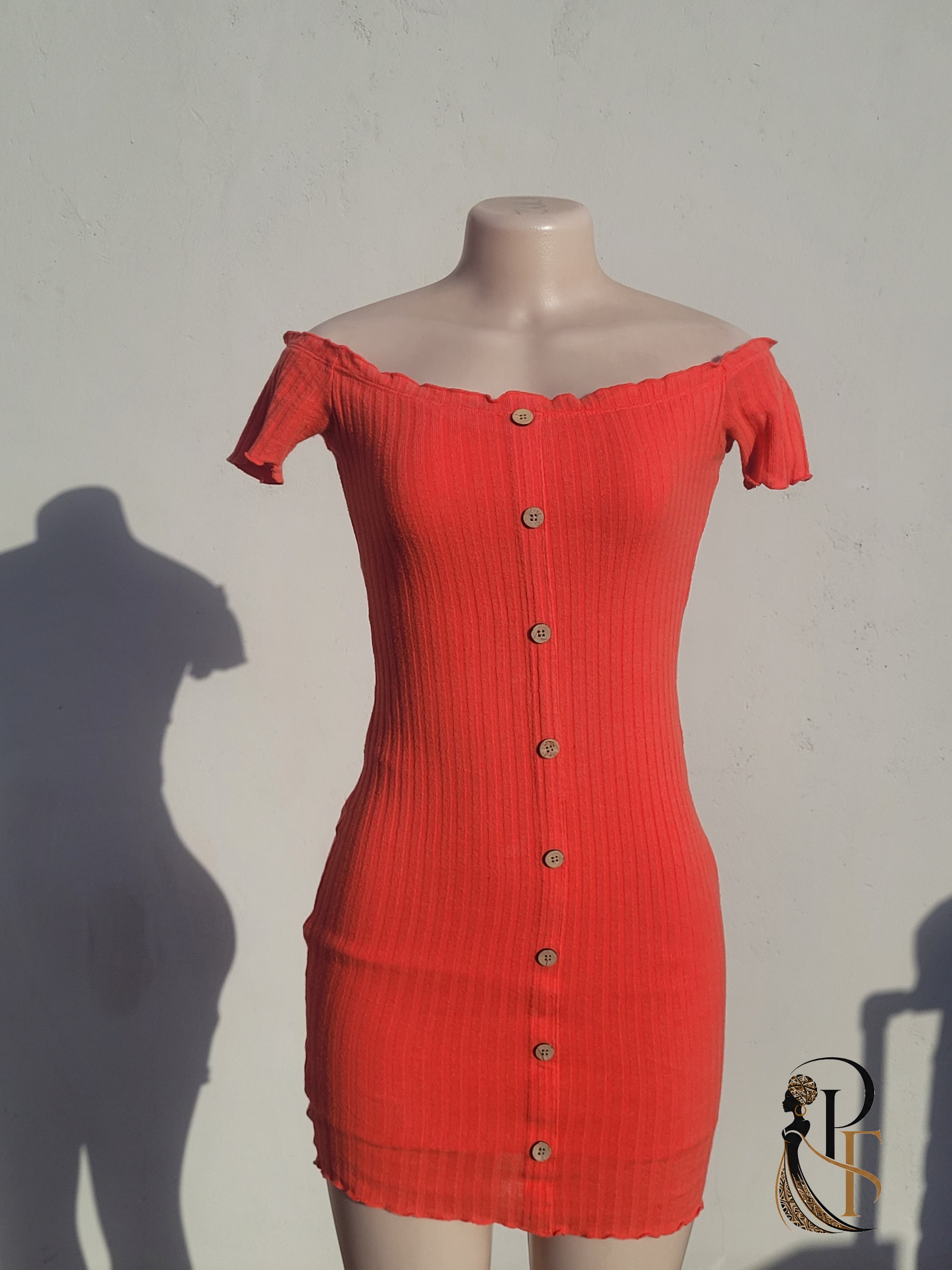 SHORT BODY CON DRESS